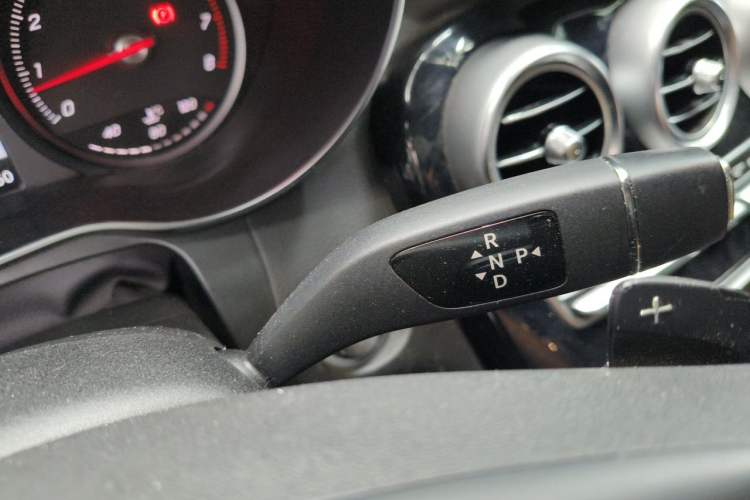 Used Mercedes-Benz GLC 2017 GLC 200 4MATIC Gear Lever