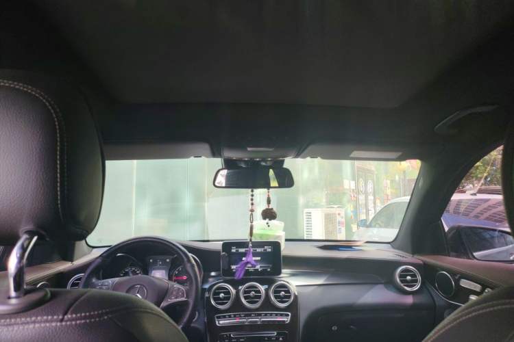 Used Mercedes-Benz GLC 2017 GLC 260 4MATIC Luxury Model Headliner