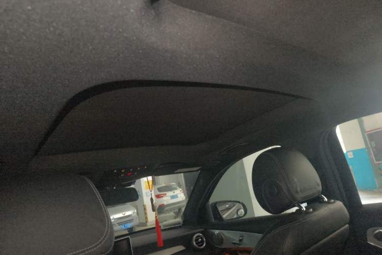 Used Mercedes-Benz GLC 2017 GLC 200 4MATIC Headliner