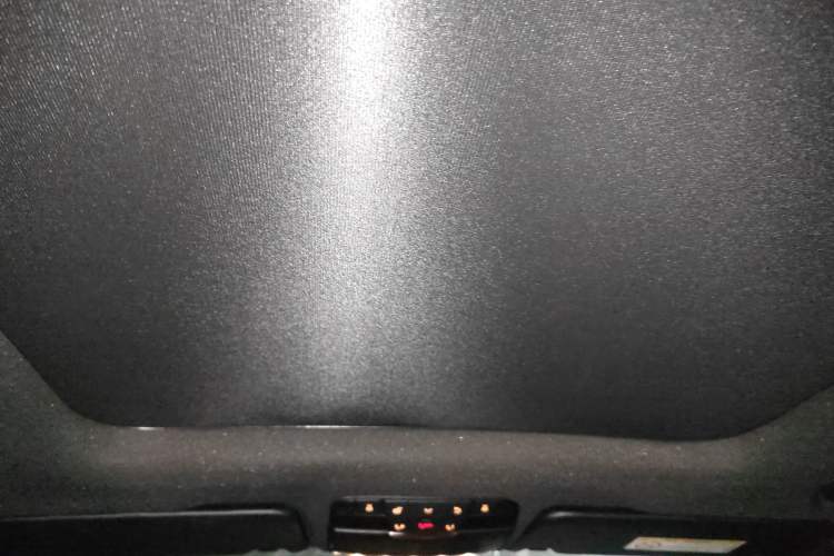 Used Mercedes-Benz GLC 2017 GLC 260 4MATIC Luxury Model Headliner