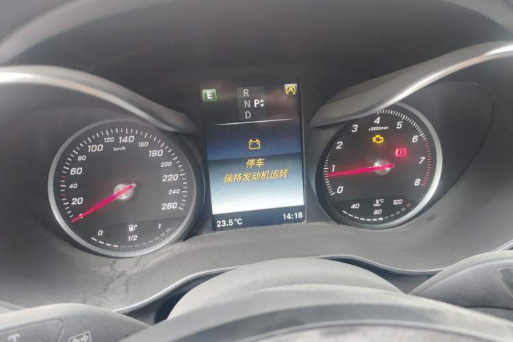 Used Mercedes-Benz GLC 2017 GLC 300 4MATIC Sport Edition Instrument Cluster