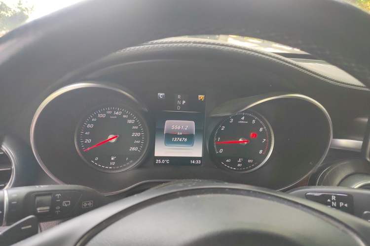 Used Mercedes-Benz GLC 2017 GLC 260 4MATIC Luxury Model Instrument Cluster
