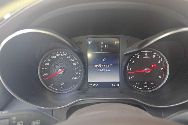 Used Mercedes-Benz GLC 2017 GLC 260 4MATIC Dynamic Edition Instrument Cluster