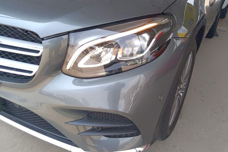 Used Mercedes-Benz GLC 2017 GLC 260 4MATIC Dynamic Edition Left Front Headlight