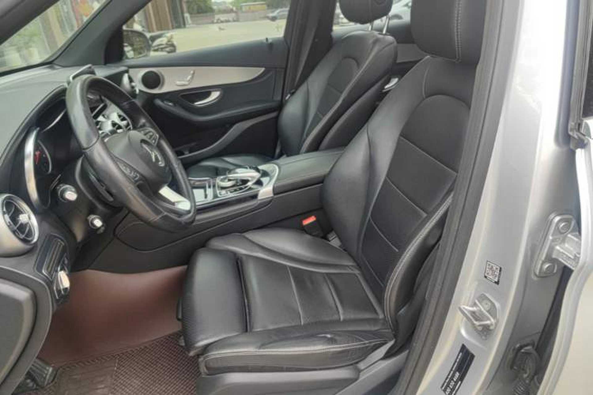 Used Mercedes-Benz GLC 2017 GLC 200 4MATIC Left Front Seat