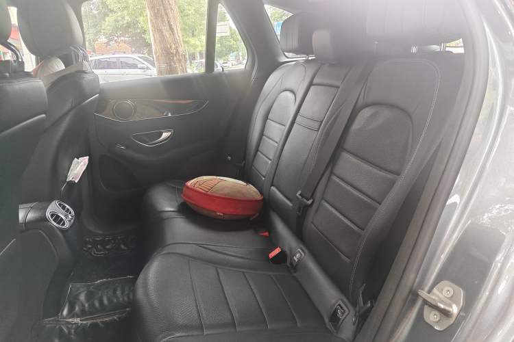 Used Mercedes-Benz GLC 2017 GLC 260 4MATIC Luxury Model Left Rear Seat