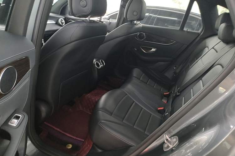 Used Mercedes-Benz GLC 2017 GLC 260 4MATIC Luxury Model Left Rear Seat