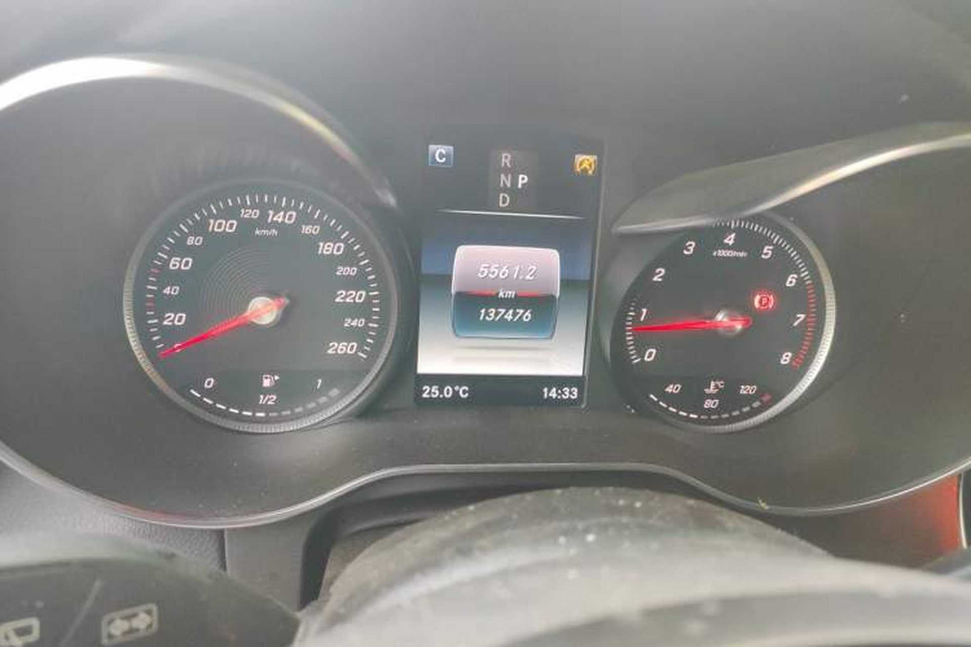 Used Mercedes-Benz GLC 2017 GLC 260 4MATIC Luxury Model Odometer Close Up