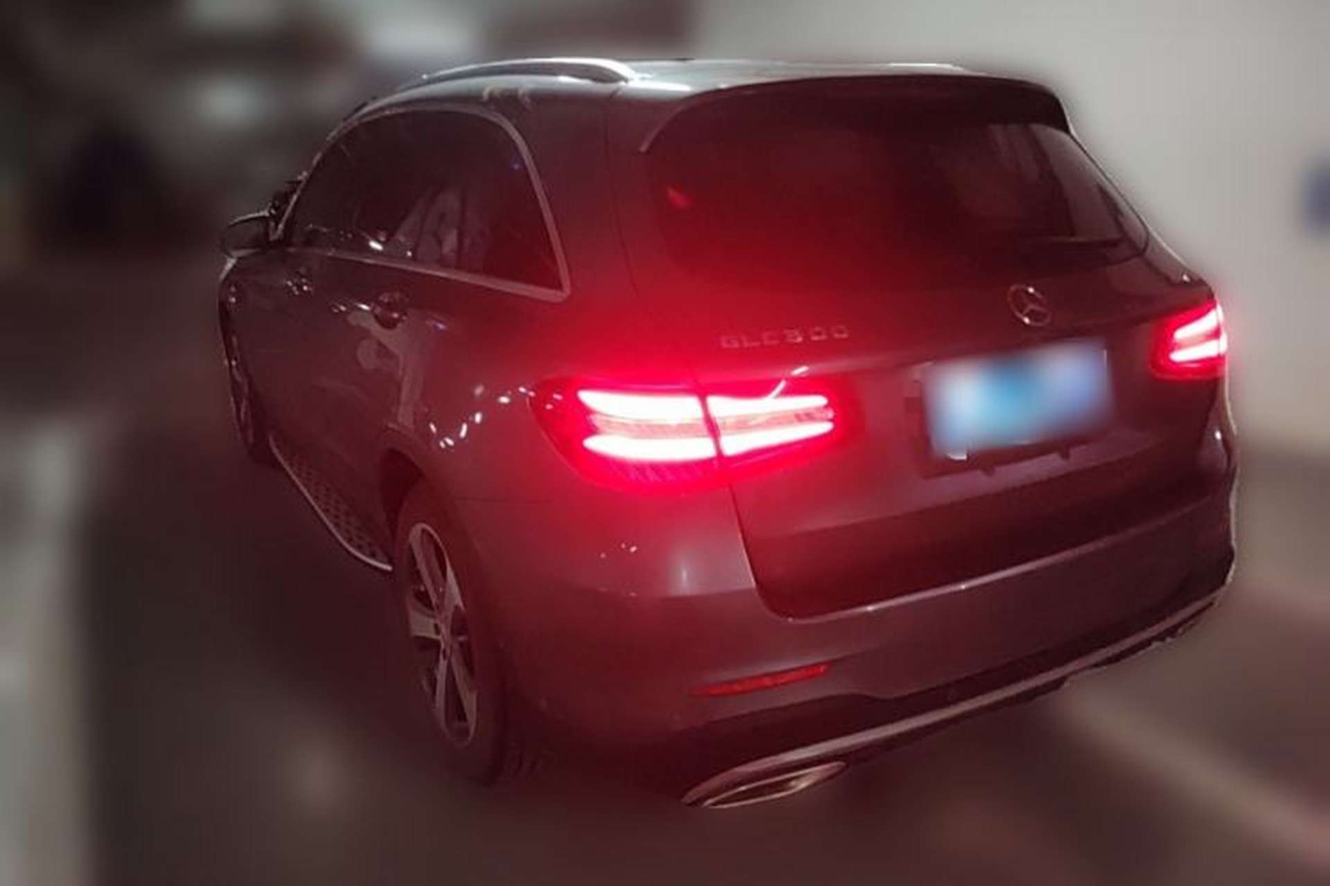 Used Mercedes-Benz GLC 2017 GLC 260 4MATIC Luxury Model Rear Left 45 Deg