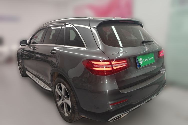 Used Mercedes-Benz GLC 2017 GLC 260 4MATIC Luxury Model Rear Left 45 Deg