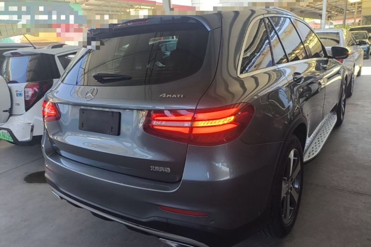 Used Mercedes-Benz GLC 2017 GLC 300 4MATIC Sport Edition Rear Right 45 Deg