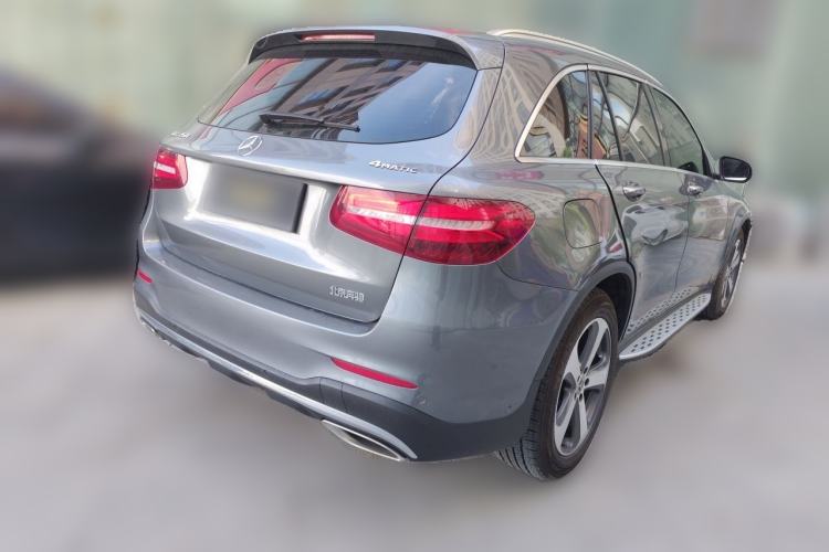 Used Mercedes-Benz GLC 2017 GLC 260 4MATIC Luxury Model Rear Right 45 Deg