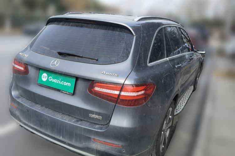 Used Mercedes-Benz GLC 2017 GLC 260 4MATIC Luxury Model Rear Right 45 Deg