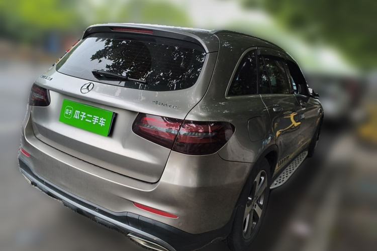 Used Mercedes-Benz GLC 2017 GLC 260 4MATIC Luxury Model Rear Right 45 Deg