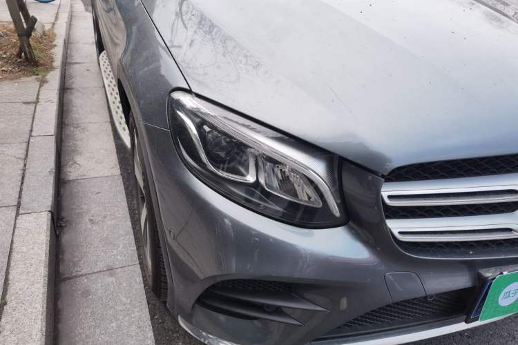 Used Mercedes-Benz GLC 2017 GLC 260 4MATIC Luxury Model Right Front Headlight