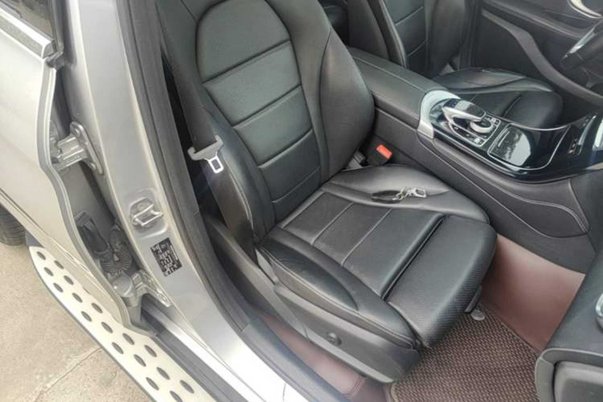 Used Mercedes-Benz GLC 2017 GLC 200 4MATIC Right Front Seat