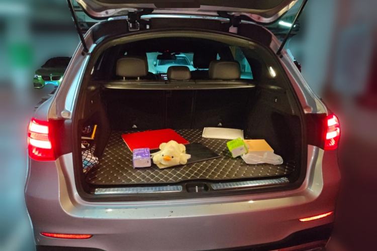 Used Mercedes-Benz GLC 2017 GLC 260 4MATIC Luxury Model Trunk