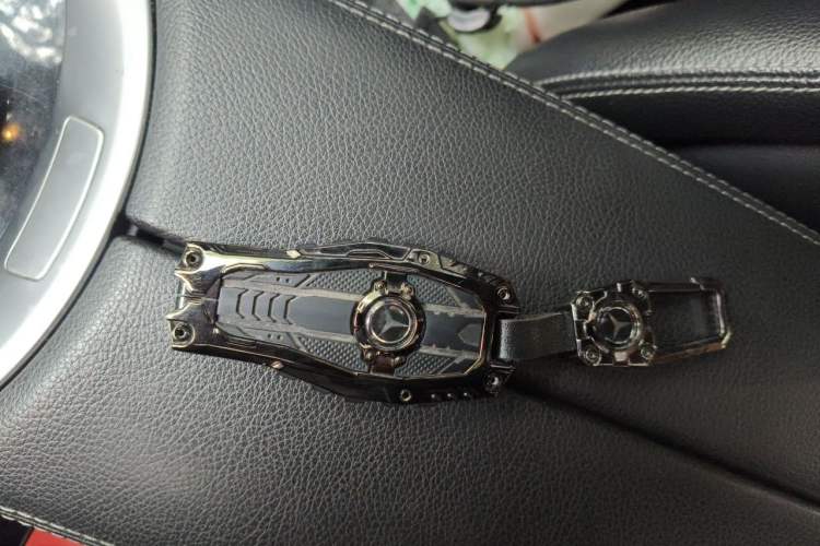 Used Mercedes-Benz GLC 2017 GLC 200 4MATIC Vehicle Key