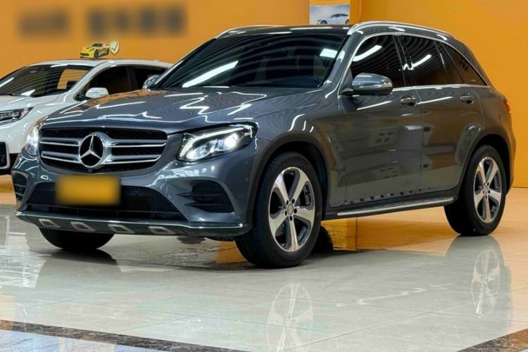 Used Mercedes-Benz GLC 2017 GLC 260 4MATIC Luxury Model Guazi used car, China used car export, Used car for sale, Used cars, Cheapest cars for sale