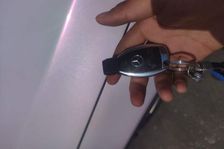 Used Mercedes-Benz GLC 2017 GLC 260 4MATIC Dynamic Edition Vehicle Key