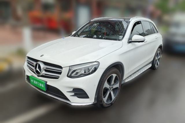 Used Mercedes-Benz GLC 2017 GLC 260 4MATIC Luxury Model