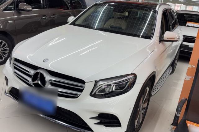 Mercedes-Benz GLC 2017 GLC 260 4MATIC Luxury Model usado