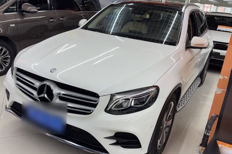 Used Mercedes-Benz GLC 2017 GLC 260 4MATIC Luxury Model Guazi used car, China used car export, Used car for sale, Used cars, Cheapest cars for sale