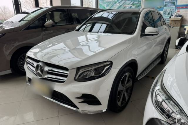 Used Mercedes-Benz GLC 2017 GLC 260 4MATIC Luxury Model