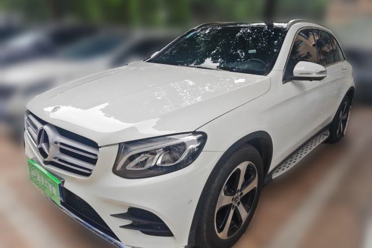 Used Mercedes-Benz GLC 2017 GLC 260 4MATIC Luxury Model Guazi used car, China used car export, Used car for sale, Used cars, Cheapest cars for sale