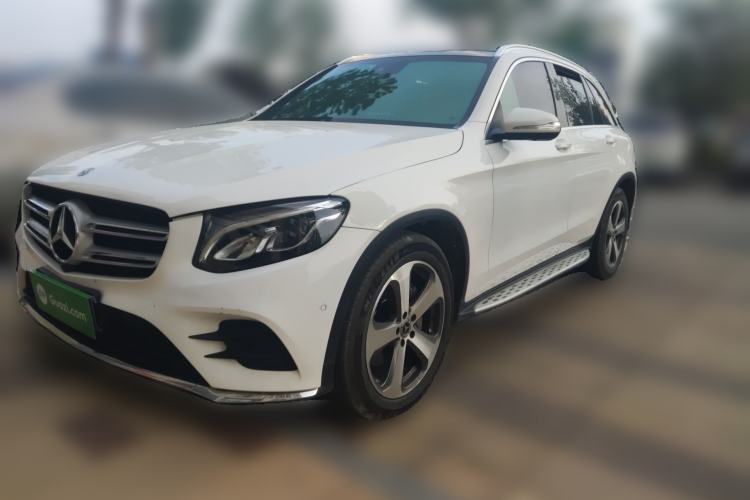 Used Mercedes-Benz GLC 2017 GLC 260 4MATIC Luxury Model Guazi used car, China used car export, Used car for sale, Used Mercedes-Benz cars, Cheapest cars for sale