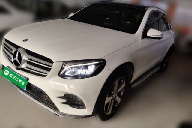 Used Mercedes-Benz GLC 2017 GLC 260 4MATIC Luxury Model