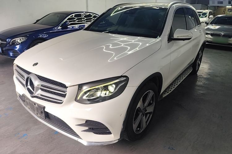 Used Mercedes-Benz GLC 2017 GLC 260 4MATIC Luxury Model Guazi used car, China used car export, Used car for sale, Used cars, Cheapest cars for sale