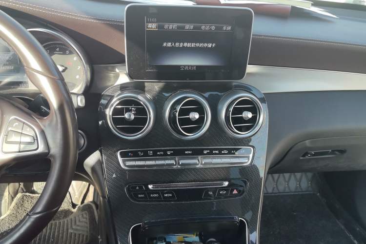 Used Mercedes-Benz GLC 2017 GLC 200 4MATIC Audio And AC Panel
