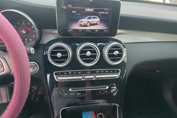 Used Mercedes-Benz GLC 2017 GLC 200 4MATIC Audio And AC Panel