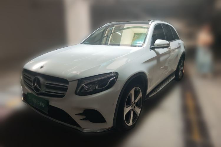 Used Mercedes-Benz GLC 2017 GLC 260 4MATIC Luxury Model Guazi used car, China used car export, Used car for sale, Used cars, Cheapest cars for sale