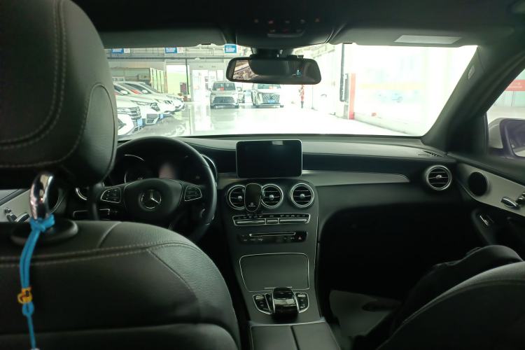 Used Mercedes-Benz GLC 2017 GLC 200 4MATIC Center Console