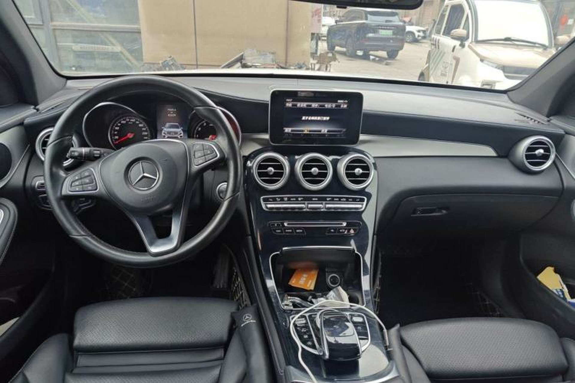 Used Mercedes-Benz GLC 2017 GLC 200 4MATIC Center Console