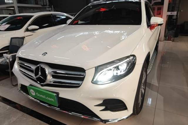 Mercedes-Benz GLC 2017 GLC 260 4MATIC Luxury Model usado
