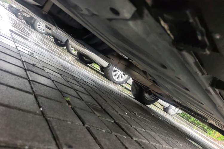 Used Mercedes-Benz GLC 2017 GLC 260 4MATIC Dynamic Edition Chassis Front Left