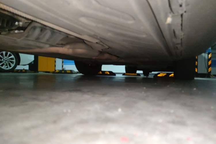 Used Mercedes-Benz GLC 2017 GLC 260 4MATIC Luxury Model Chassis Front Left
