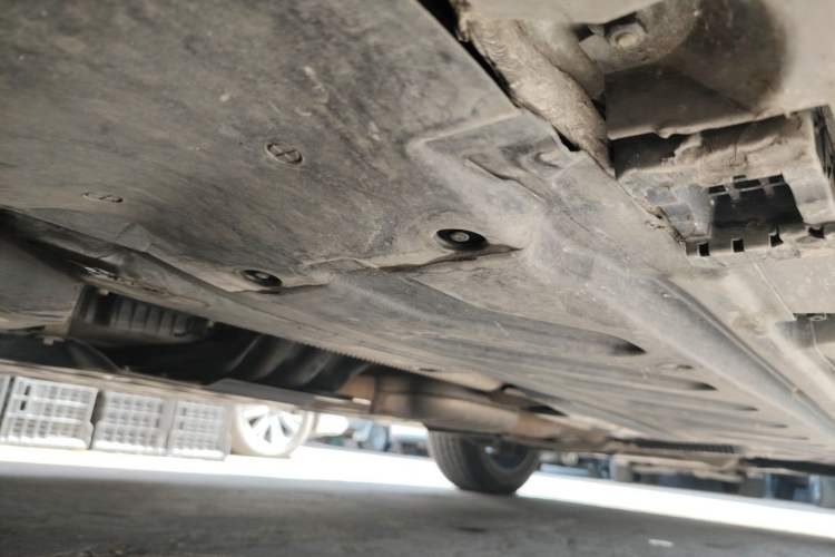 Used Mercedes-Benz GLC 2017 GLC 260 4MATIC Dynamic Edition Chassis Front Left
