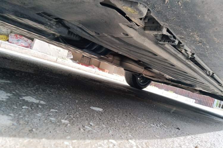 Used Mercedes-Benz GLC 2017 GLC 260 4MATIC Dynamic Edition Chassis Front Left