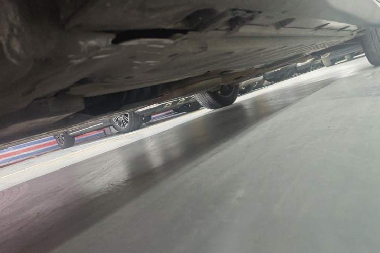 Used Mercedes-Benz GLC 2017 GLC 200 4MATIC Chassis Front Left