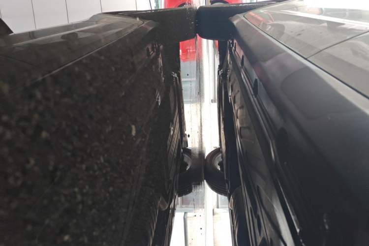 Used Mercedes-Benz GLC 2017 GLC 200 4MATIC Chassis Rear Left