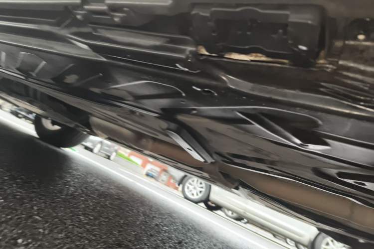Used Mercedes-Benz GLC 2017 GLC 300 4MATIC Sport Edition Chassis Rear Left