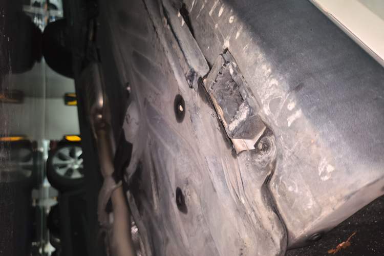Used Mercedes-Benz GLC 2017 GLC 260 4MATIC Luxury Model Chassis Rear Left