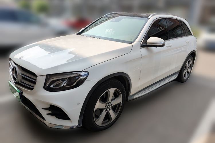 Used Mercedes-Benz GLC 2017 GLC 260 4MATIC Luxury Model Guazi used car, China used car export, Used car for sale, Used cars, Cheapest cars for sale