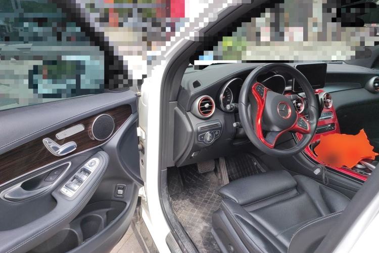 Used Mercedes-Benz GLC 2017 GLC 260 4MATIC Dynamic Edition Driver Seat