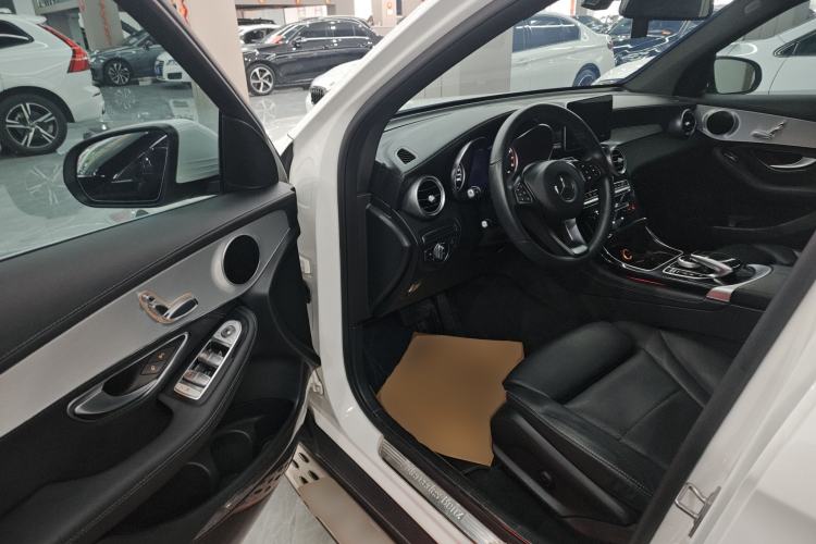 Used Mercedes-Benz GLC 2017 GLC 200 4MATIC Driver Seat