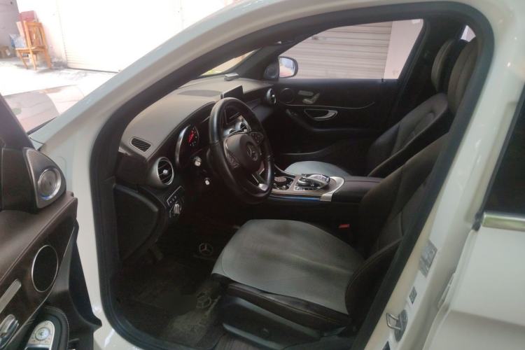 Used Mercedes-Benz GLC 2017 GLC 300 4MATIC Sport Edition Driver Seat